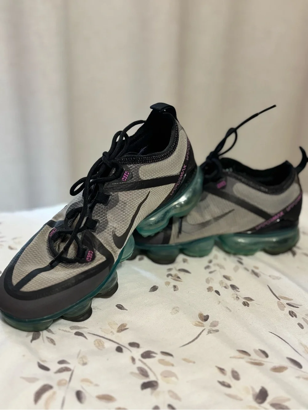 Nike Black and Teal Youth Running Shoe